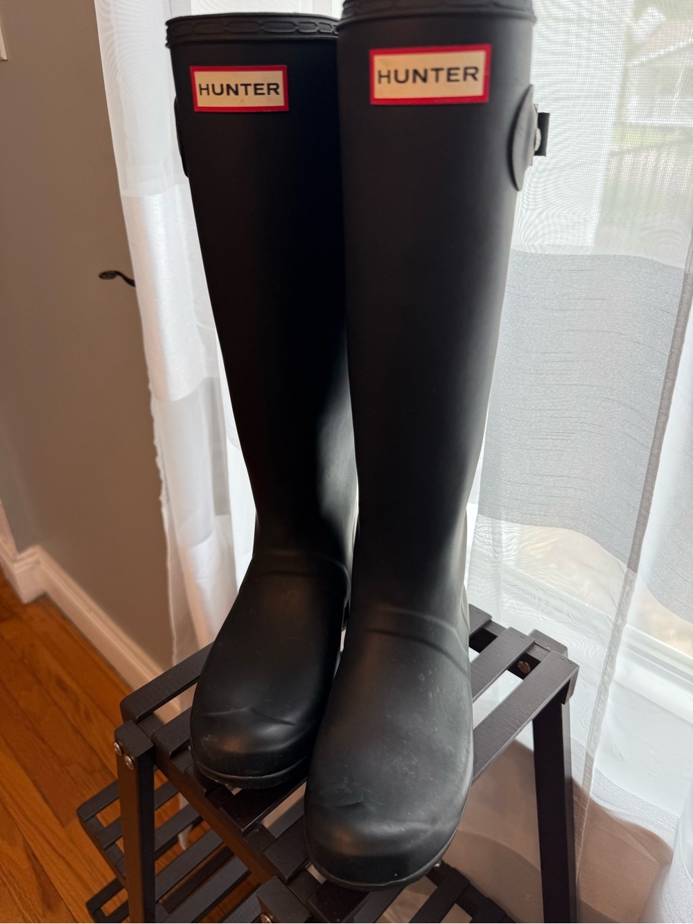 Hunter Black Tall Rain Boots - size 6
